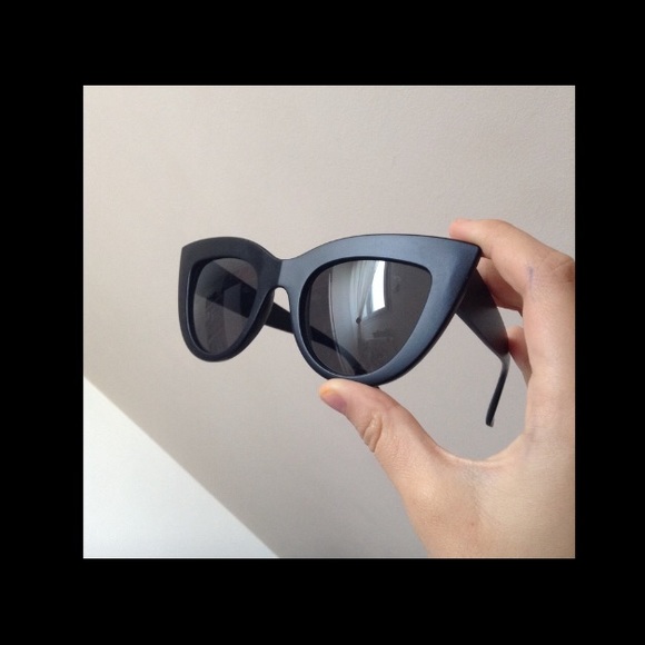 Last Ones* Sexy Cat Eye Sunglasses - Picture 4 of 7